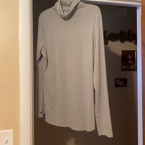 Long sleeve turtle neck sweater